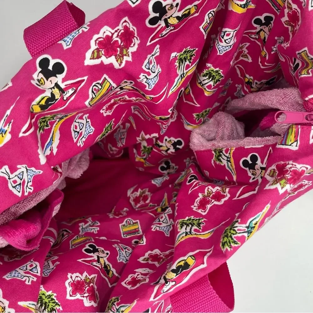 DISNEY STORE Beach Towel with Attached Bag Tote Minnie Mouse Pink Zipper Travel